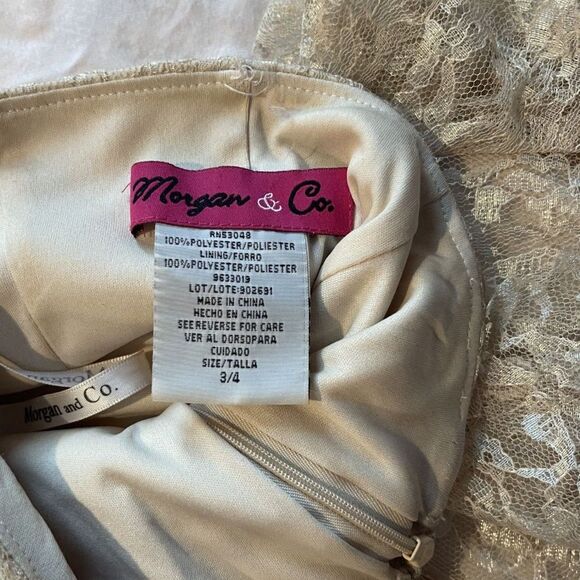 Vintage Beaded Lace Wedding Dress - Size 3/4 - Morgan & Co. - Picture 6 of 6